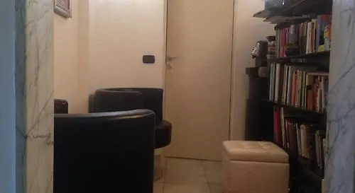 Bed and Breakfast Il Trespolo Degli Angeli Bari 0*,  Italia